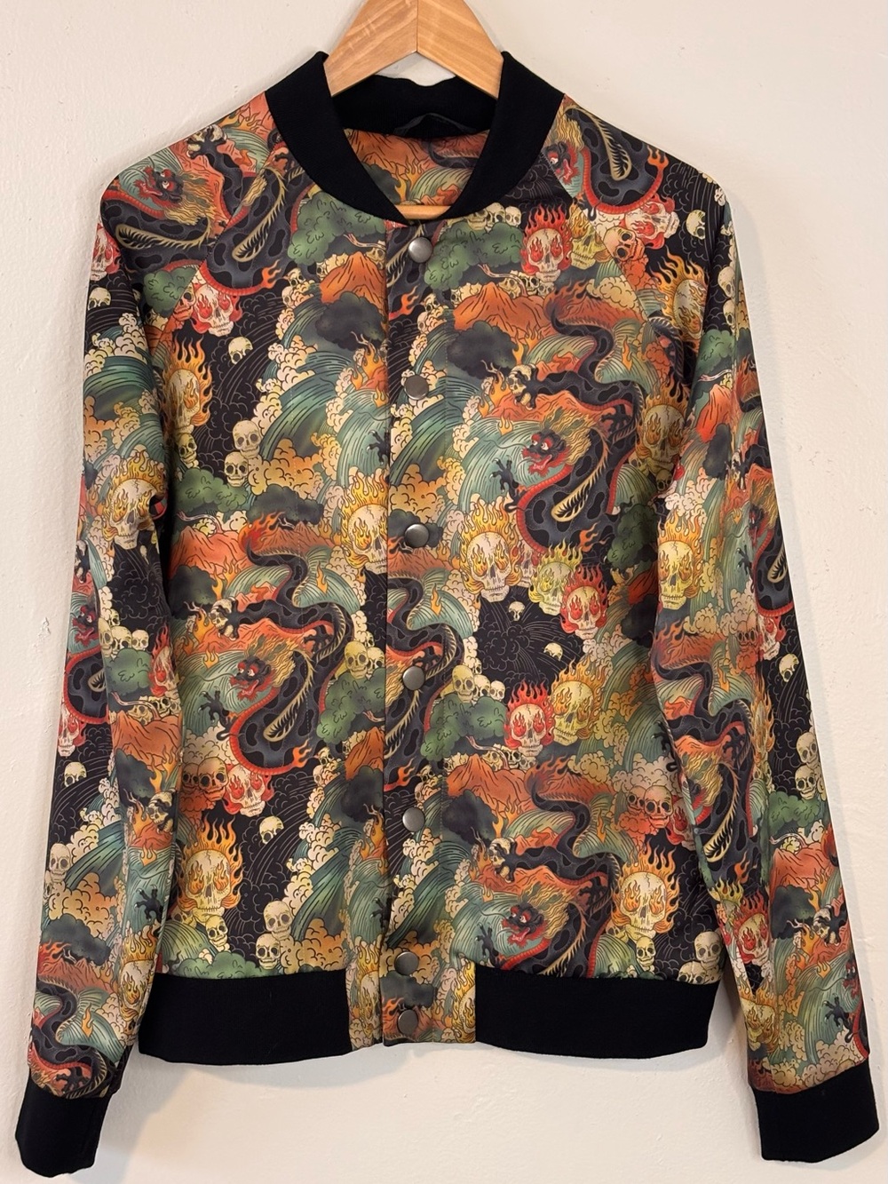Topman Skull and Serpent Lined Multicolor Bomber Jacket Black Trim Men’s Small